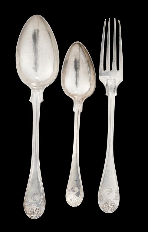 BESTICKSDELAR, 29 delar, silver. G.T.Folcker, Stockholm 1844-45. Modell gammalfransk.