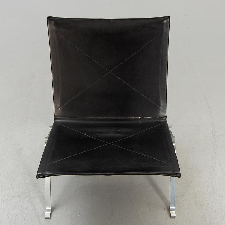 Poul Kjaerholm, fåtölj, "PK 22", Fritz Hansen, 1988.