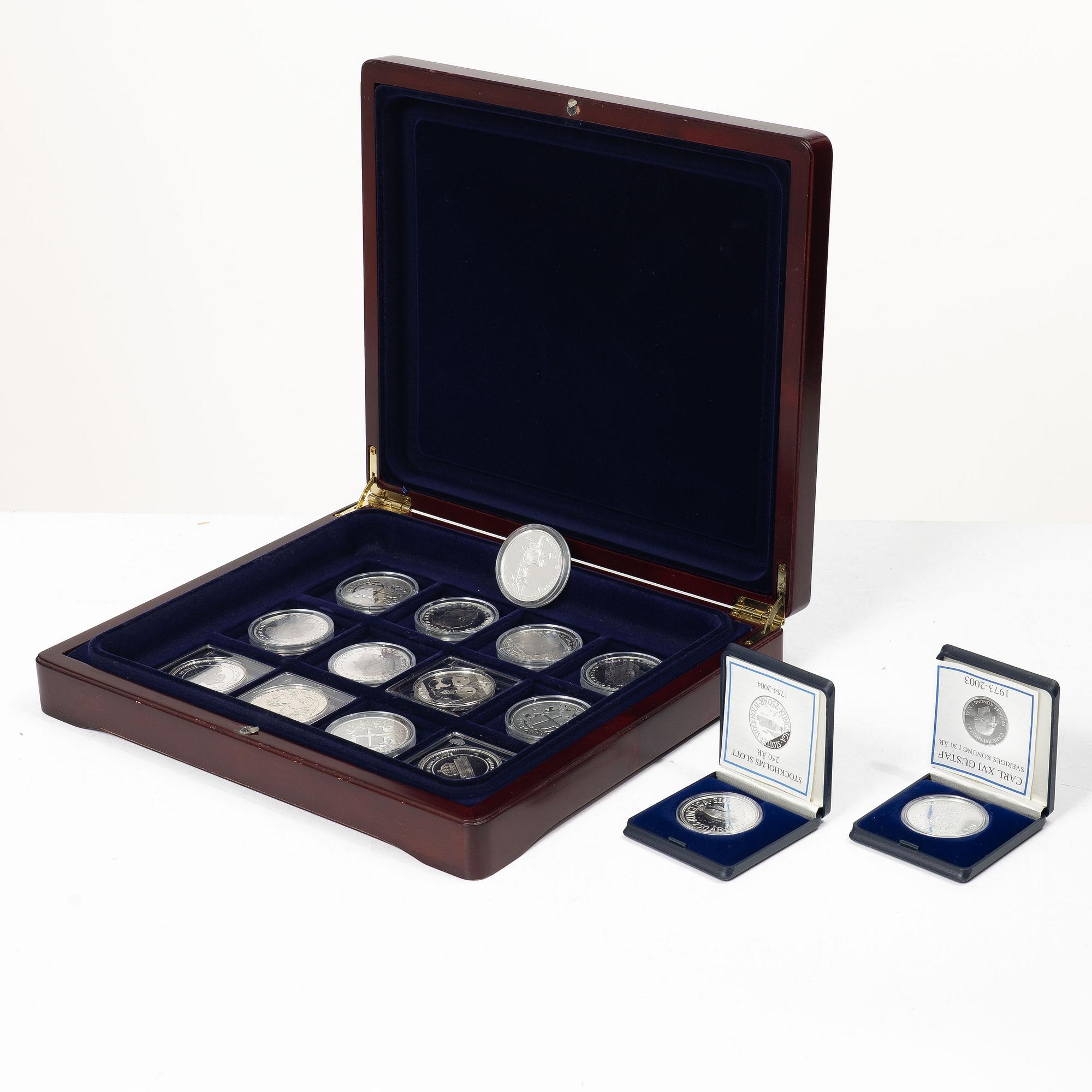 15 silver coins.