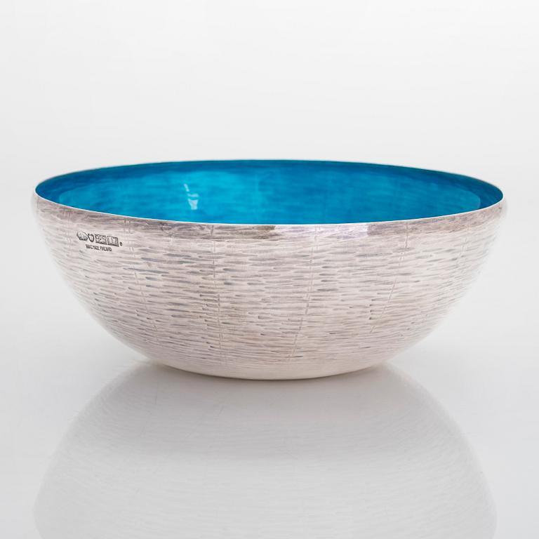 Eva Hidström, an enamelled sterling silver bowl, Kultakeskus, Hämeenlinna Finland 1973.