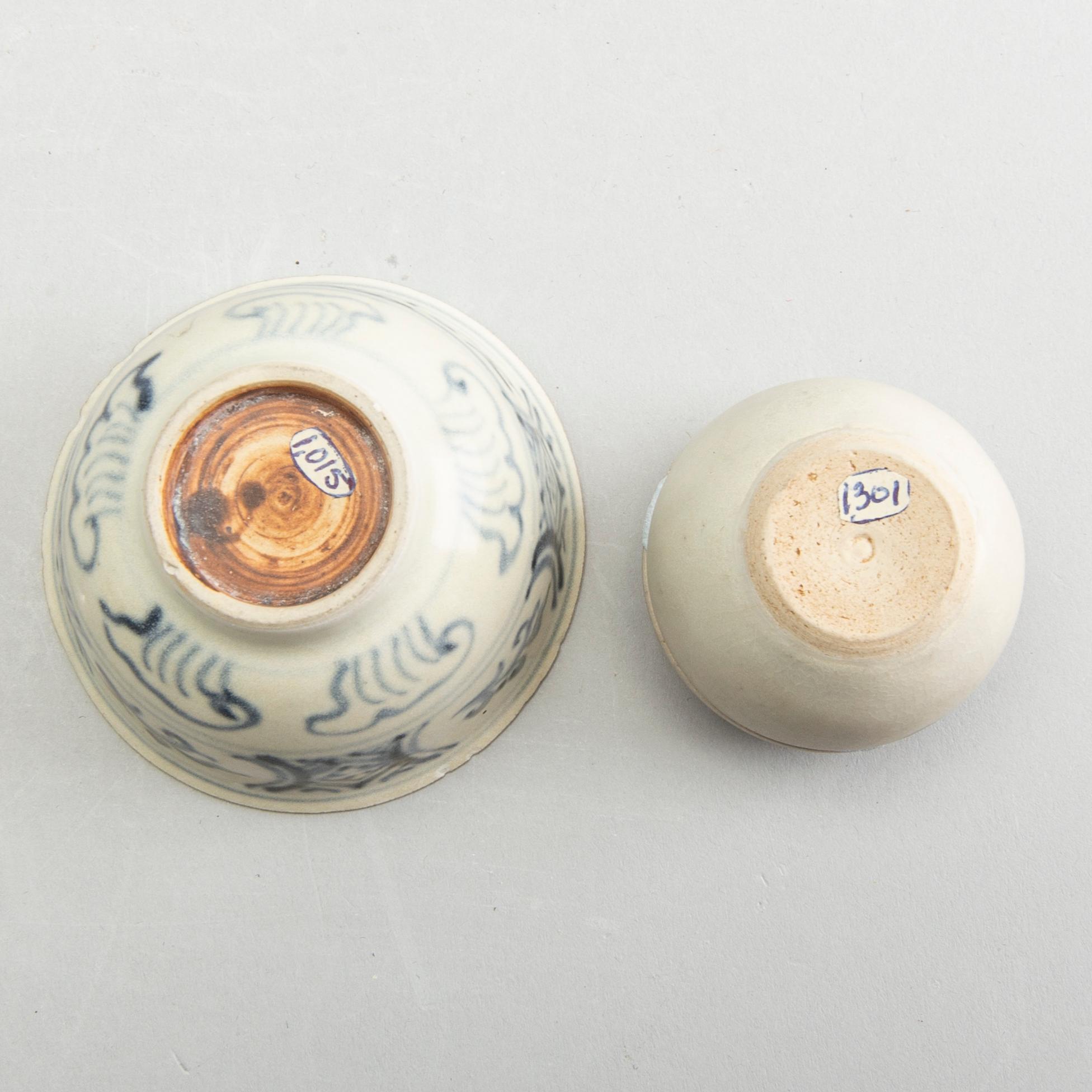 A group of South East Asian ceramics, 16th/17th Century.