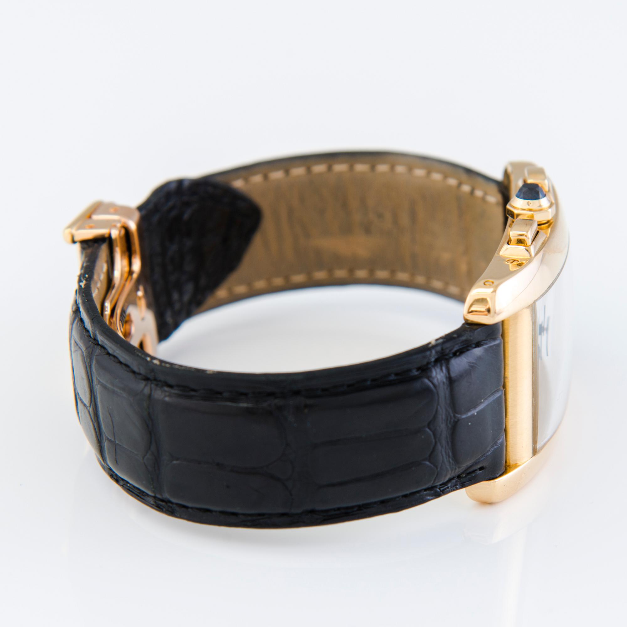 CARTIER, Tank Américaine Complications Chronograph YG, rannekello 40 (45) x 36 mm.