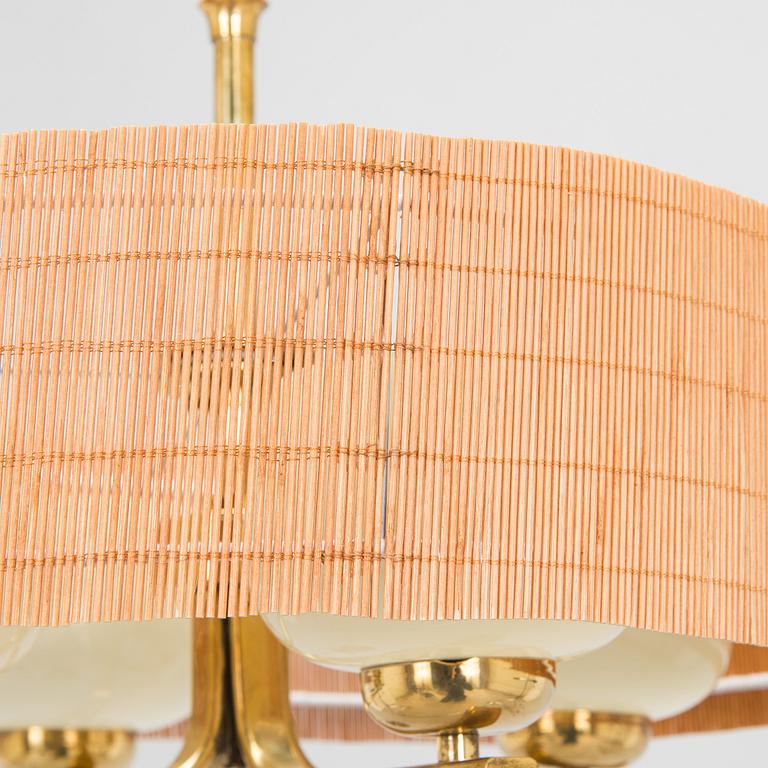 Paavo Tynell, kattovalaisin, malli 1359/4 Taito 1900-luvun puoliväli.