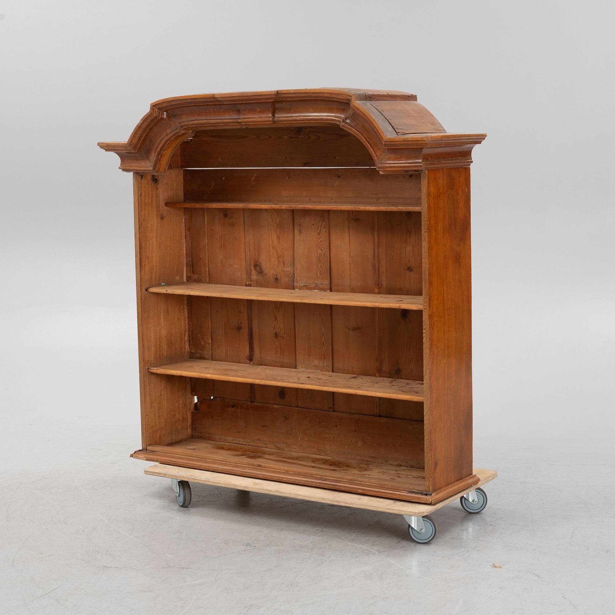 Cabinet top, 17th/18th century.