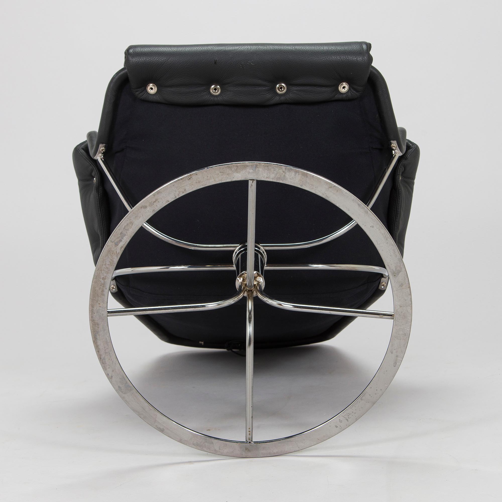 Bruno Mathsson, a "Jetson" swivel chair, DUX. 21st century.