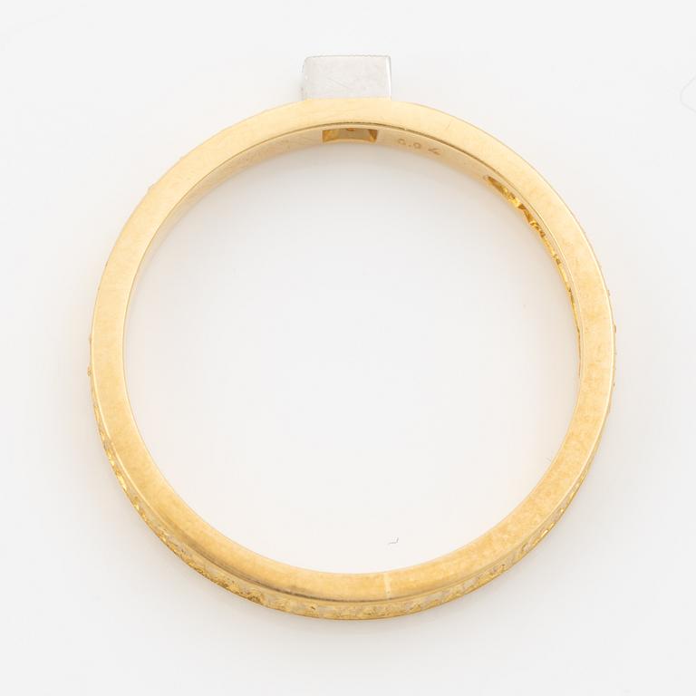 Björn Weckström, ring, "Diamond engagement ring", 18K gold with brilliant-cut diamond. Lapponia 1978.