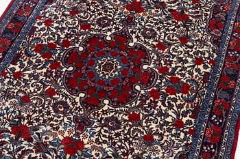 Aso-called "Rosen Bidjar" rug, a. 213 x 138 cm.
