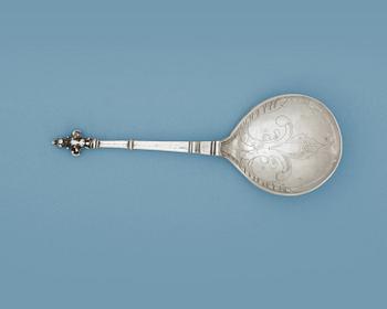 919. A Swedish 17th century silver spoon, marks of Jöran Hieronymi Bernegau, Norrköping (-1648-1679).