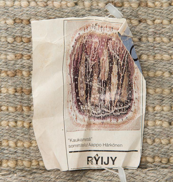 Aappo Härkönen (Kaino Lemmikki Härkönen), ryijy, malli Laura Korpikaivo-Tamminen. Noin 150 x 102 cm.