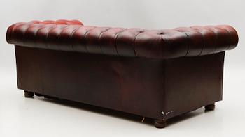 SOFFA, Chesterfieldmodell, tresits, 1900-talets andra hälft.