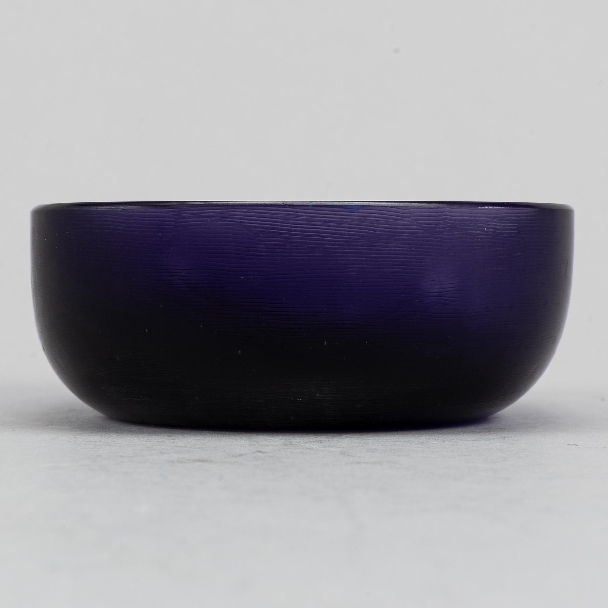 Paolo Venini, a glass bowl, Venini, Murano, Italy.