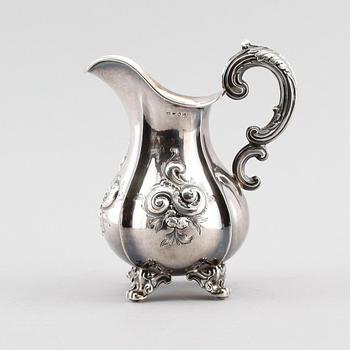 KANNA, silver, svenska stämplar, 1800-tal. Vikt ca 302 gram.