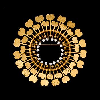 TAPIO WIRKKALA, brosch "Diamantsol", 14K guld,  briljantslipade diamanter. Kultakeskus 1974.