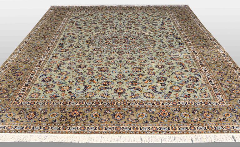 A carpet, Kashan, around 420 x 300 cm.