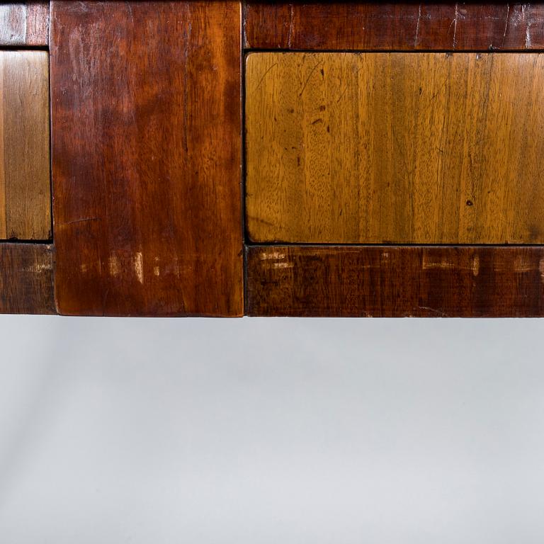 Skrivbord, Gustaviansk stil, 1800-talets mitt.