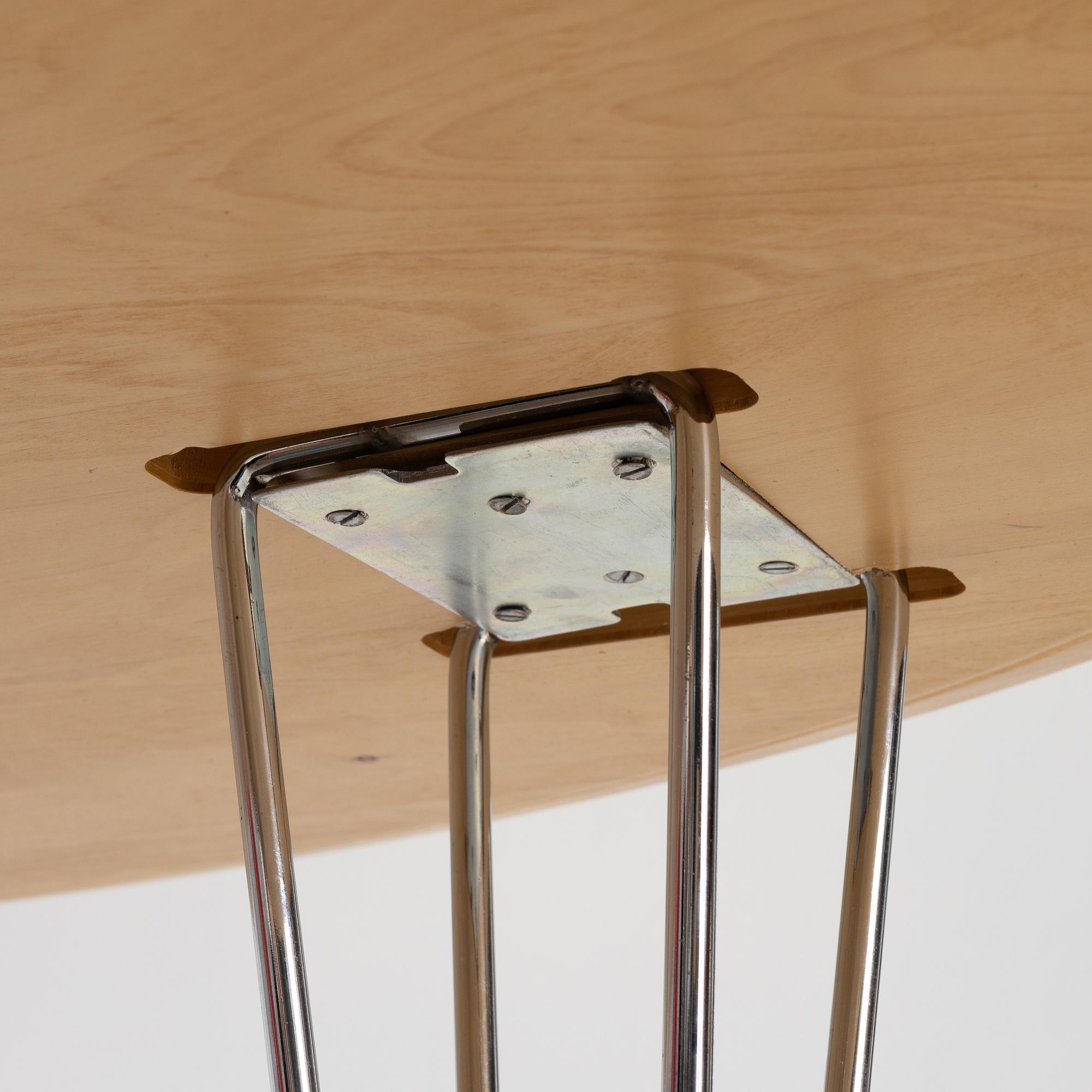 Bruno Mathsson & Piet Hein, matbord, "Superellips", Mahsson International, Värnamo.