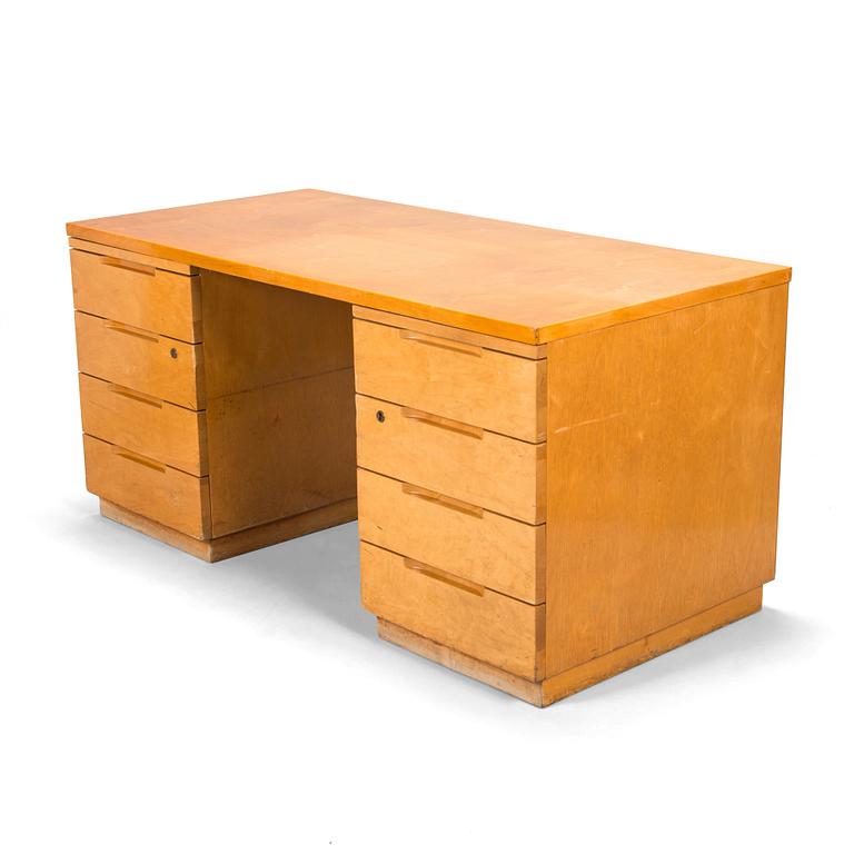 Alvar Aalto, A 1930/1940's '500' writing desk for O.Y. Huonekalu-ja Rakennustyötehdas A.B.