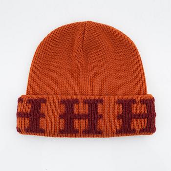 Hermès, a cashmere hat, size Large.