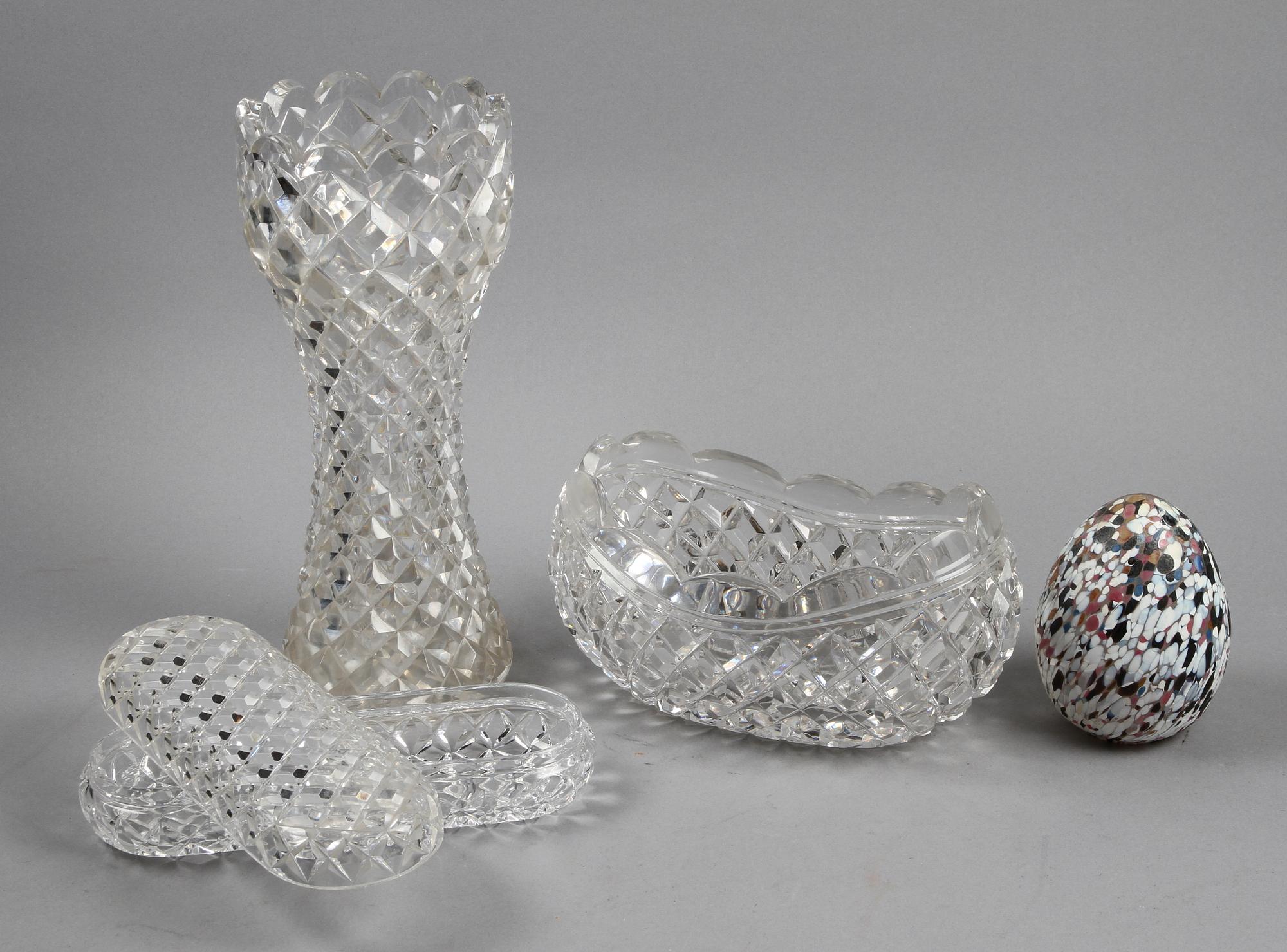 PARTI GLAS, 4 delar, bl a Monica Backström.