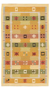303. Agda Österberg, a carpet, flat weave, c. 315 x 180 cm, signed.