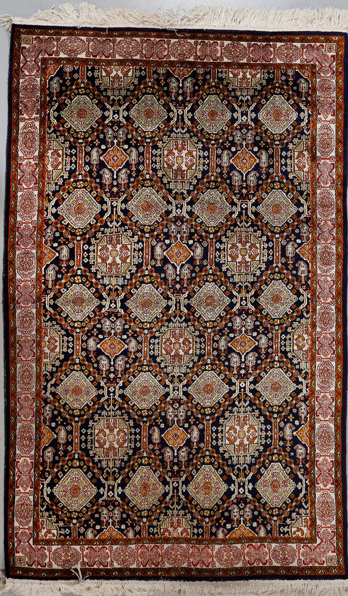 MATTA, Ghom, part silk, 188 x 120 cm.