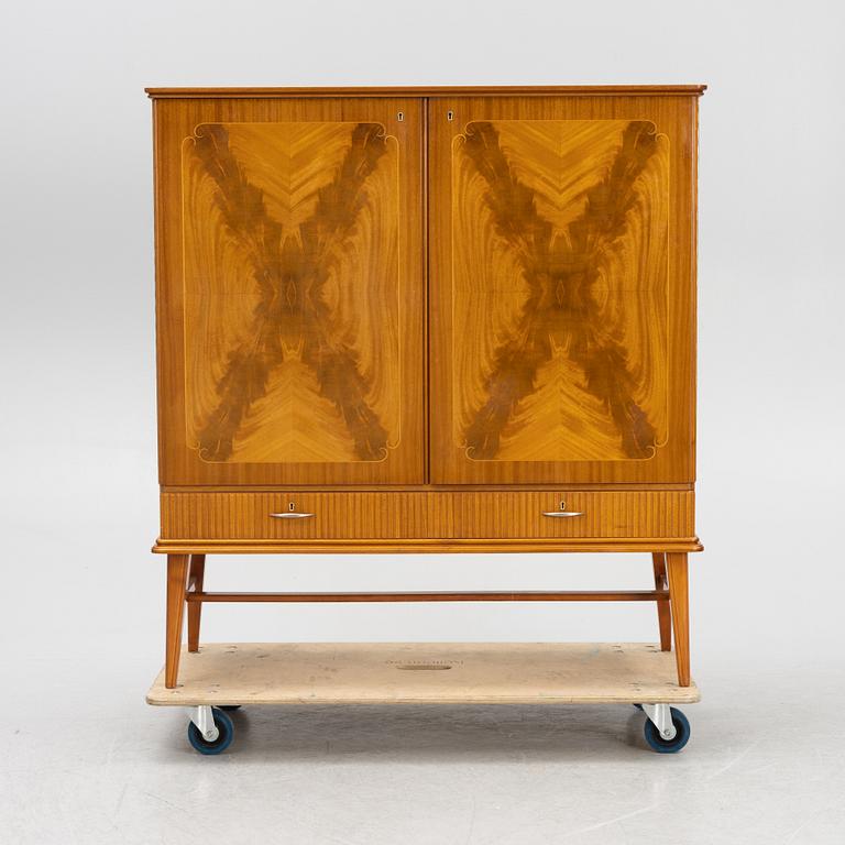 Skåp, Svenska Möbelfabrikerna SMF, Swedish Modern, 1940-tal.