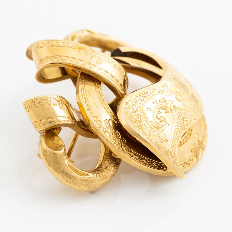 Brooch 18K gold, 19th century.