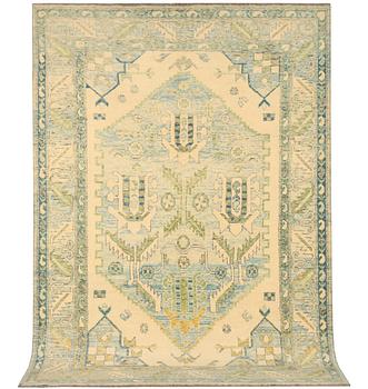 A Kazak carpet, c. 299 x 200 cm.