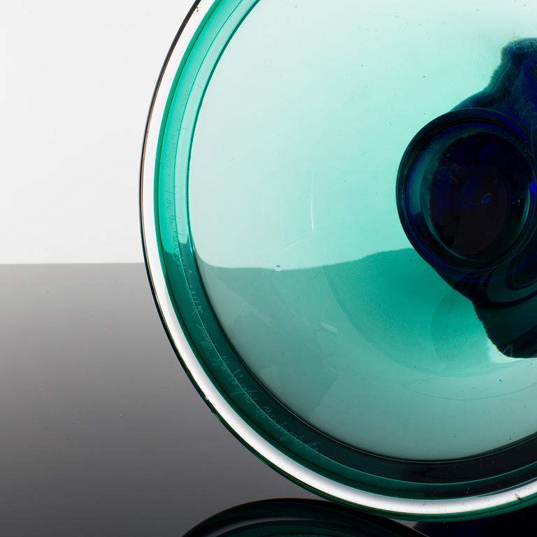 ANNA ÖRNBERG, skulptur, glas, Studioglas Strömbergshyttan, undertill signerad Anna Örnberg, märkt UNIK och daterad 2006.