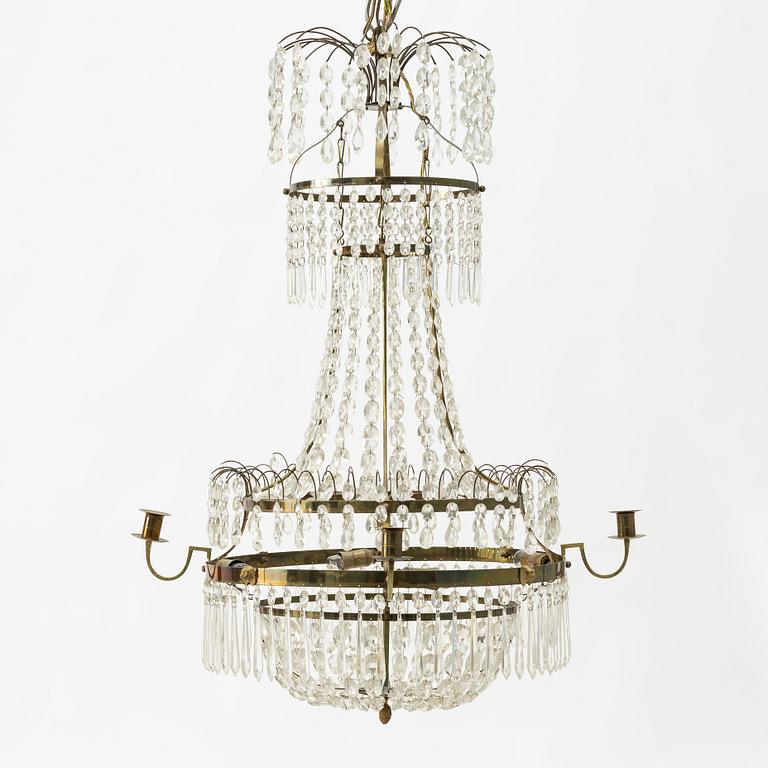 Chandelier, circa 1900, Gustavian style.