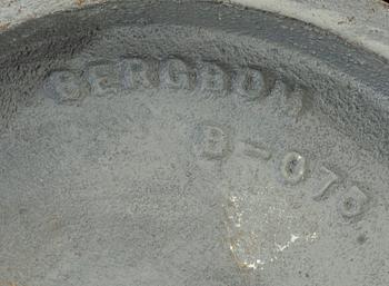 TAKLAMPOR 2 st samt BORDSLAMPA Bergboms 1900-talets senare del.