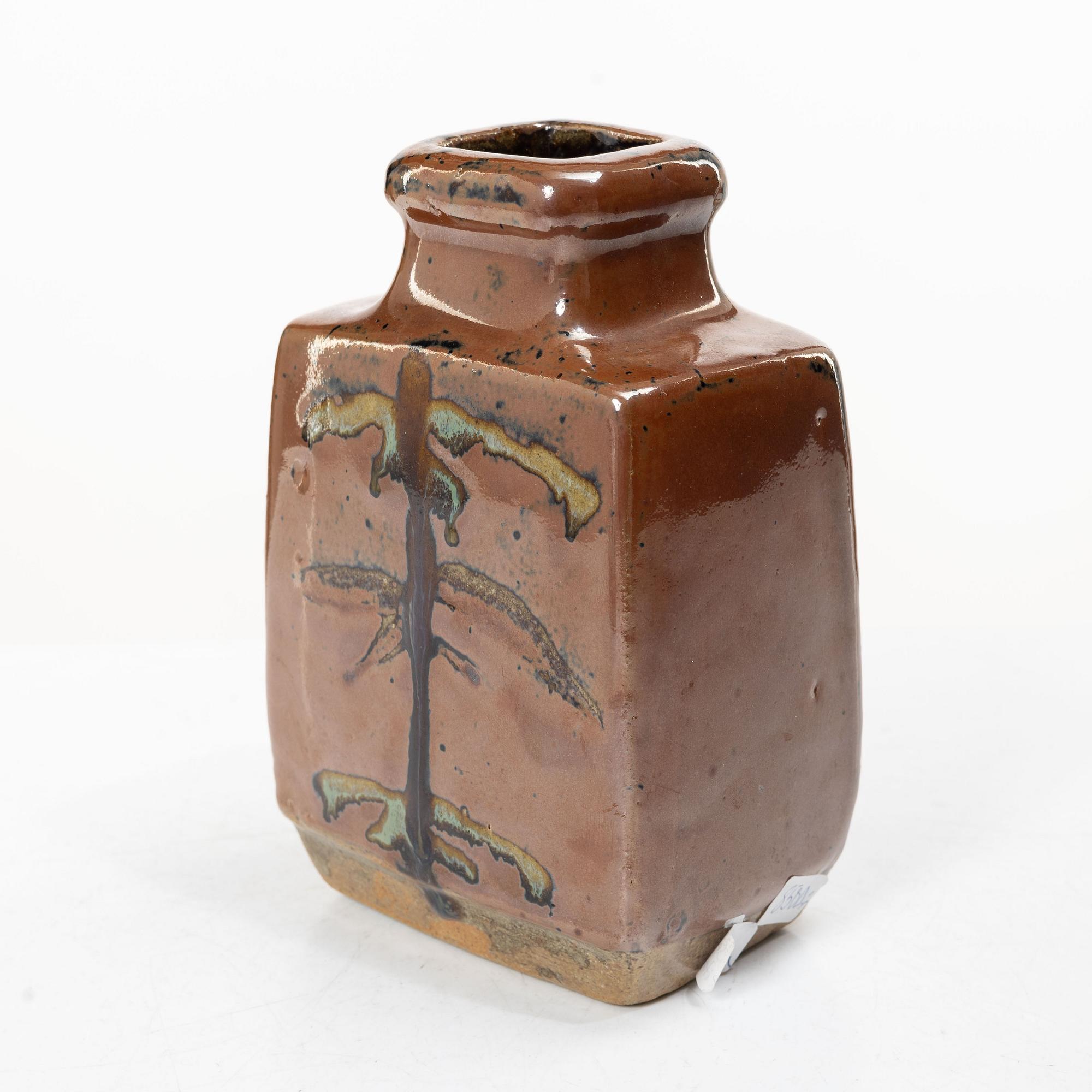 Shoji Hamada, attributed to, A stoneware vase, Japan, 1960s.