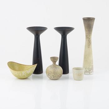 Carl-Harry Stålhane, vaser, 5 st, samt Gunnar Nylund, skål, stengods, Rörstrand.