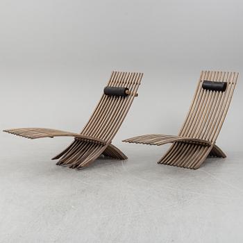 NILS-OLE ZIB, a pair of teak deck chairs, 'Nozib', Bergaform.