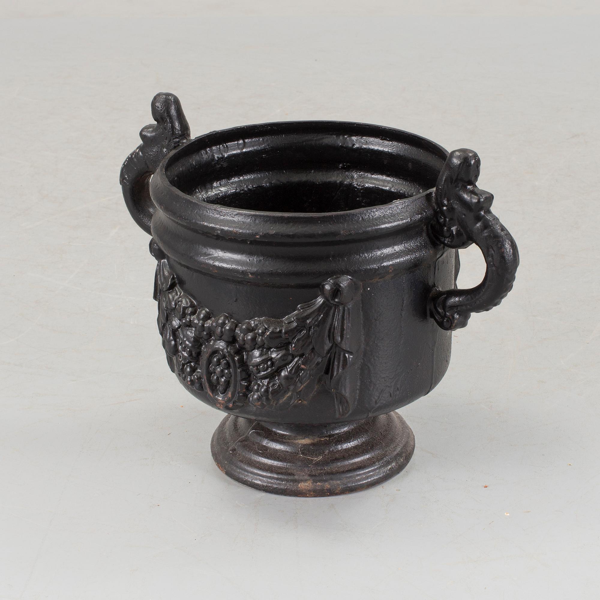 URNA, gjutjärn, Stavsjö, 1900-tal.