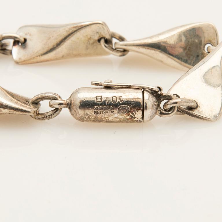 Georg Jensen, Bracelet, sterling silver, model 104B, Denmark.
