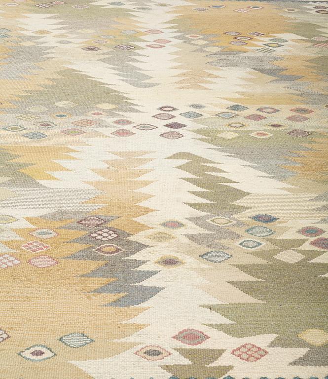 Barbro Nilsson, A CARPET, "Tånga, ljus", flat weave, ca 222 x 159,5-164 cm, signed AB MMF BN.