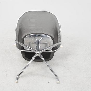 Antonio Citterio, stol, "Luta", B&B Italia.