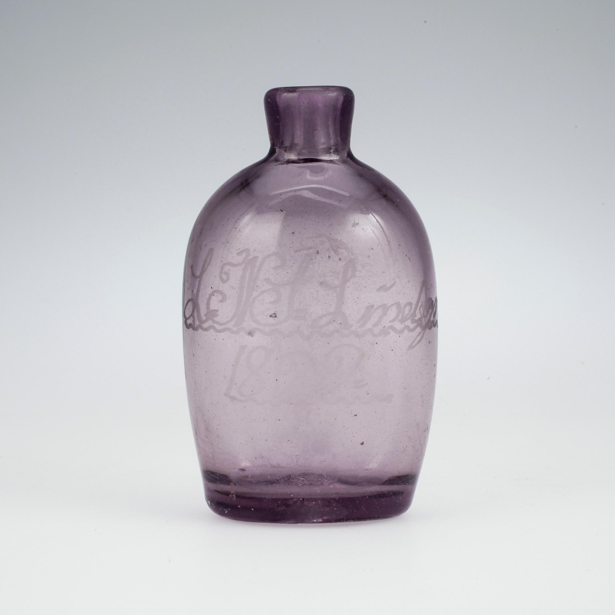 FLASKA, glas, daterad 1829.