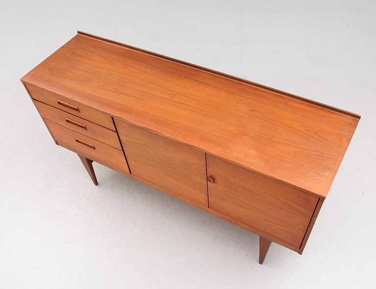 SIDEBOARD, möjligen G-plan, England, 1900-talets andra hälft.