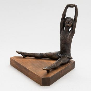 Sterett-Gittings Kelsey, a bronze sculpture, monogramsigned.