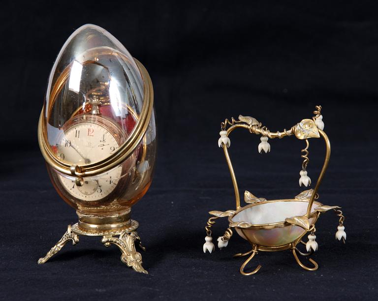 FICKUR, märkt Omega samt SKÅL, 1900-tal.