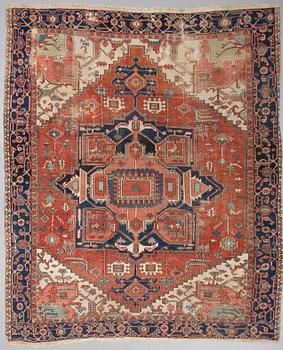 MATTA, antik/semiantik, Heris. Ca 343 x 316 cm.