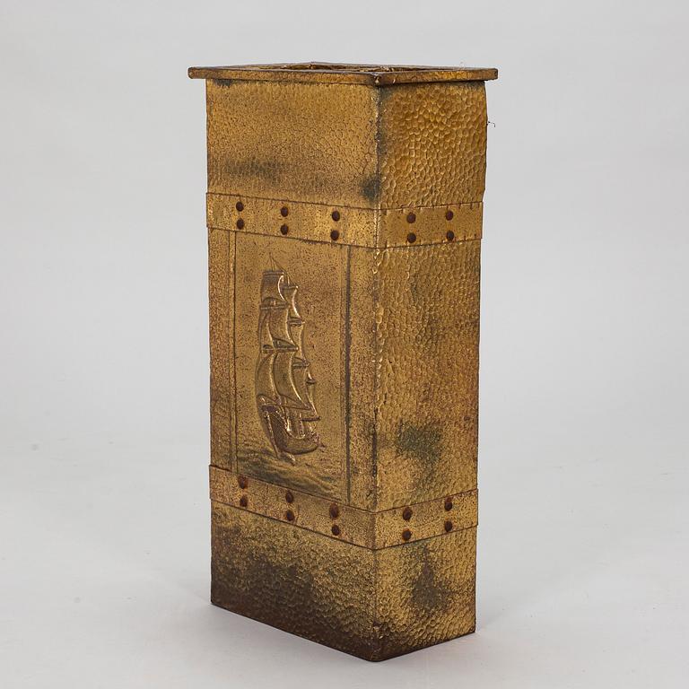 Umbrella stand, first half of the 20th century.