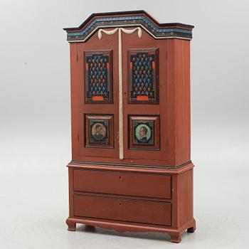 A cabinet, probably Johannes Fundberg, Dalsland, first half of the 19th Century.