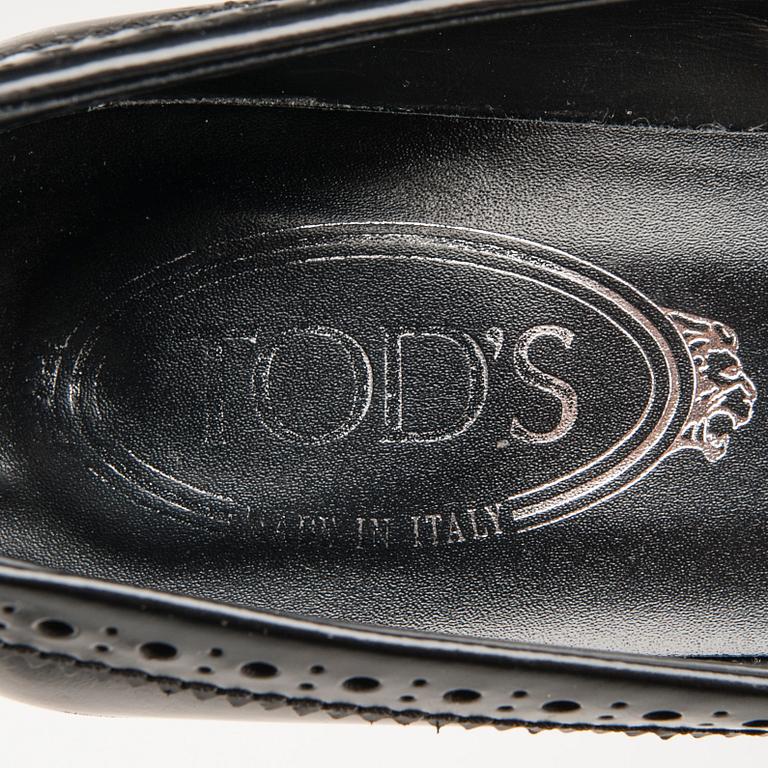 SKOR, Tod's.