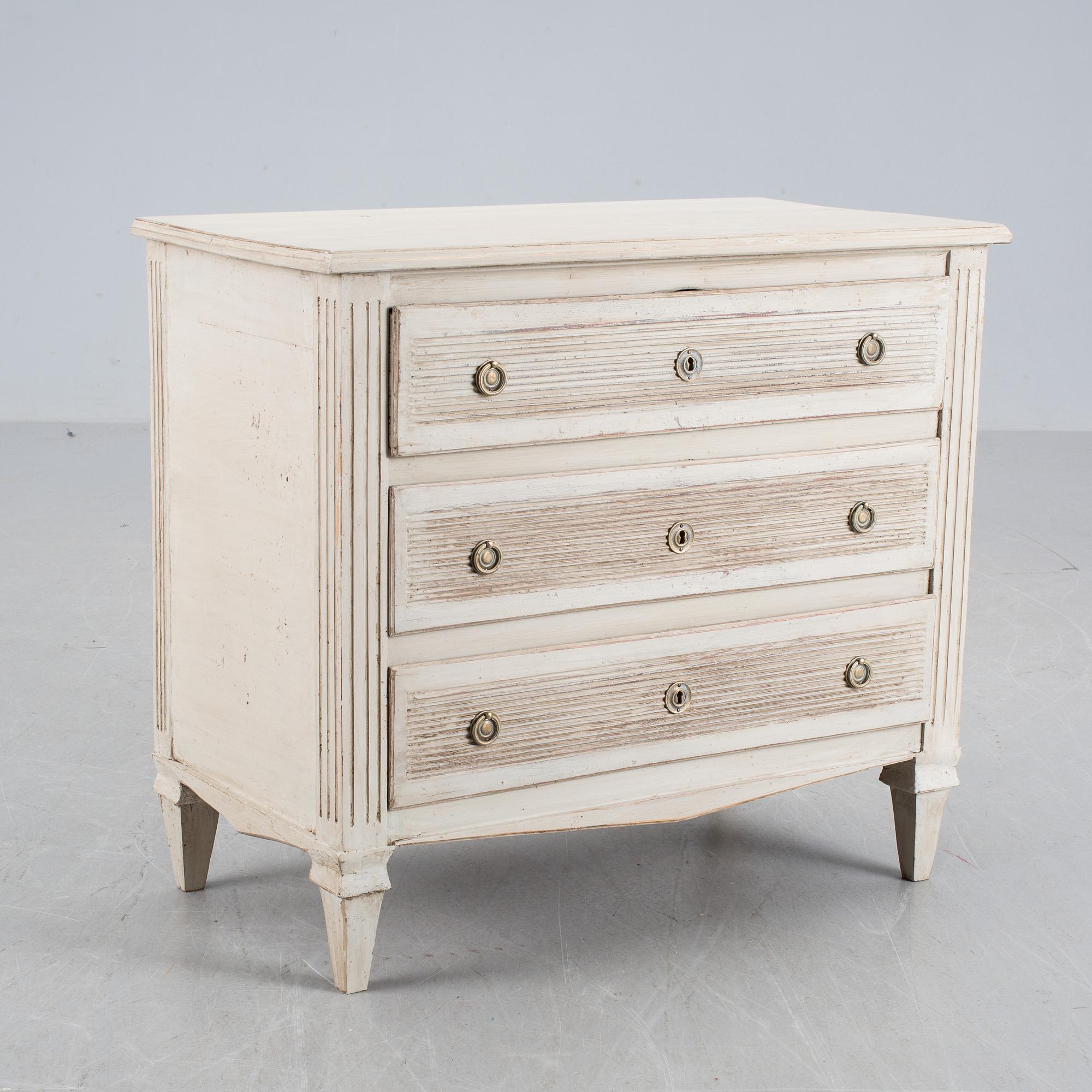 BYRÅ, gustaviansk, 1800-tal.