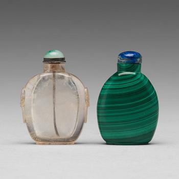 Two Chinese snuff bottles, Qing dynasty, 19th Century.