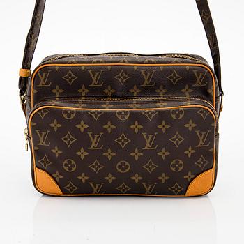 Louis Vuitton, väska, "Nile 28".