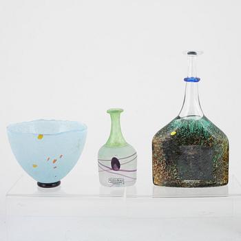 Bertil Vallien, 10 glass vases and bowls, Kosta Boda, Sweden.
